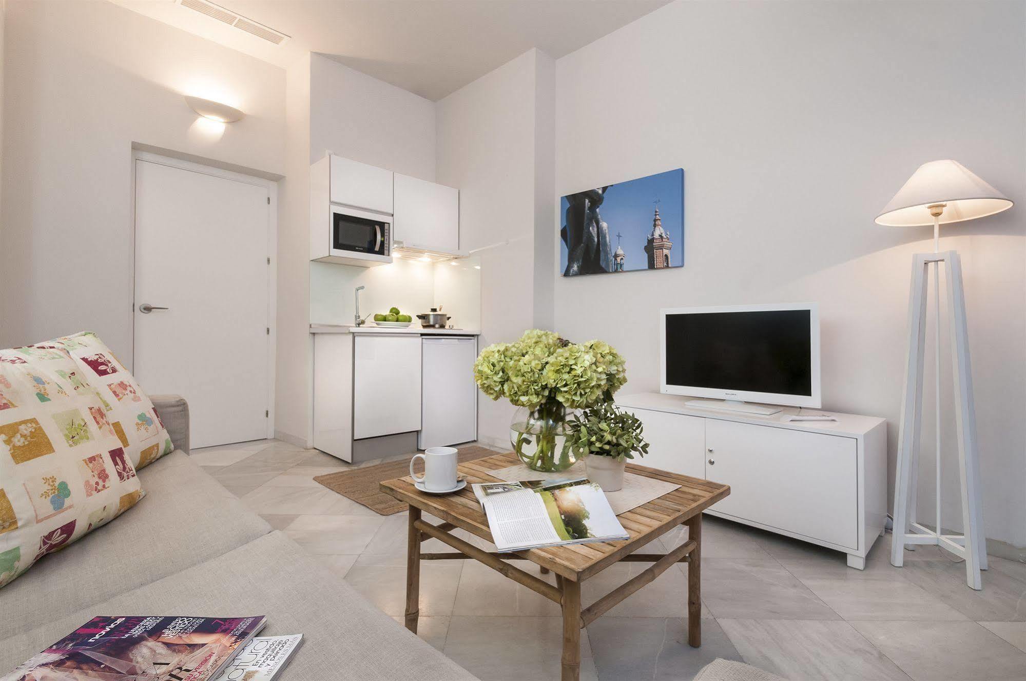 Suites Sevilla Plaza Dış mekan fotoğraf