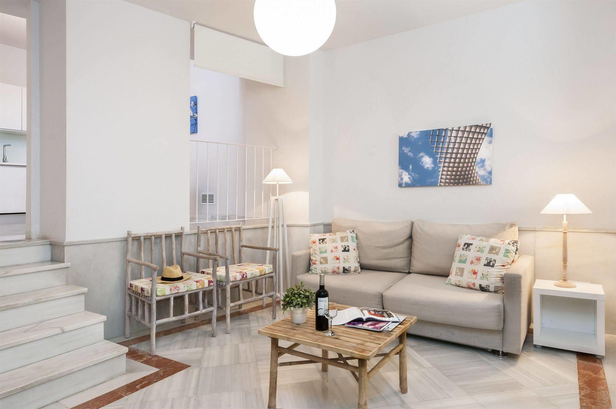 Suites Sevilla Plaza Dış mekan fotoğraf