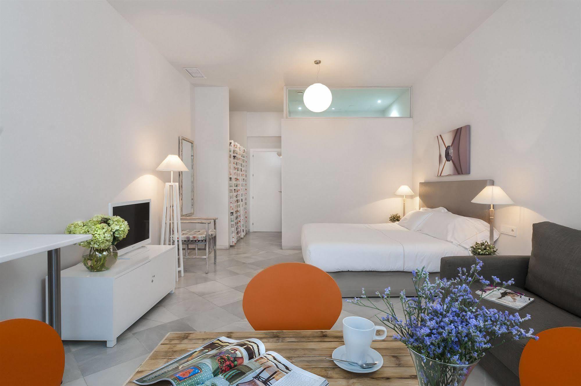 Suites Sevilla Plaza Dış mekan fotoğraf