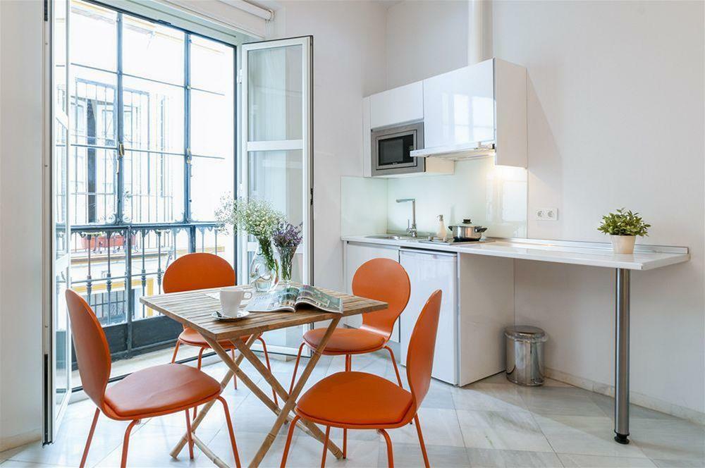 Suites Sevilla Plaza Dış mekan fotoğraf